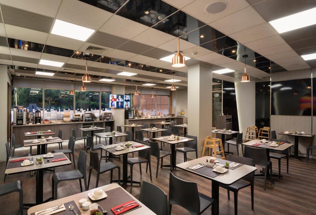 Boulevard Suites Ferrat Сантяго Екстериор снимка